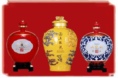 南通市通州烟酒回收五粮液各种摆件.jpg